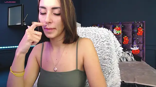 JenniferStone live cam on StripChat