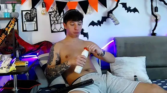 ThomasEdisonn live sex cam