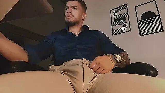 ALPHA_DOMINUS_ live cam