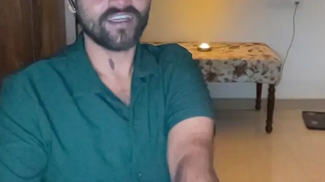 Mr_Ajnabee