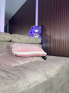 sofi_naughty_1