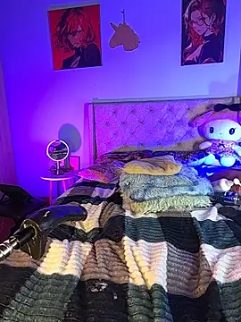 Naugth_channel_ts live cam on StripChat