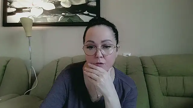 infinity_loveliness live cam on StripChat
