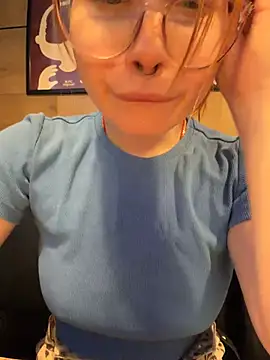 SlavicCandy webcam