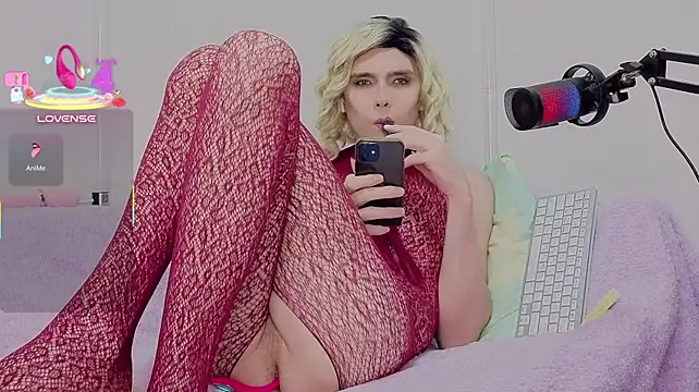 zagadka55555 (T milf) - Hey guys! Make my day.