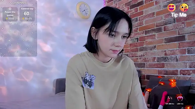 Lesi_Moonie01