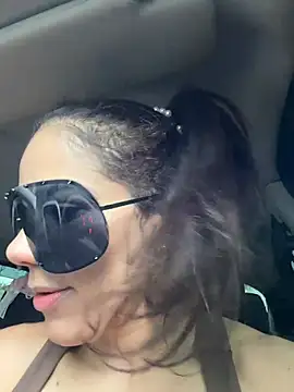 Webcam en directo de la tetona ViolettLuxe
