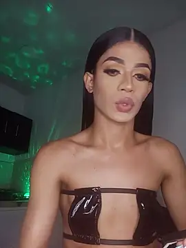 latin_ts live cam on StripChat
