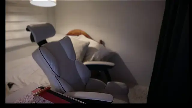 _XXXKittyTingles