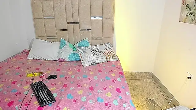 Keily_Tsx1