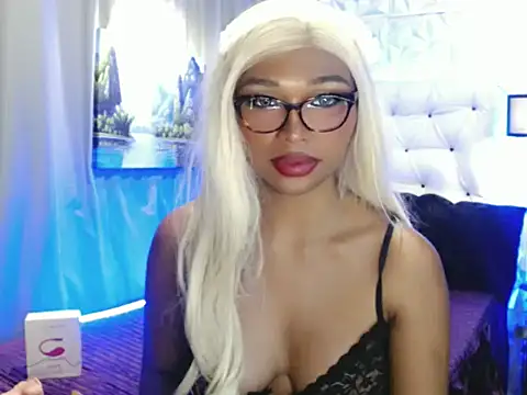 Slutty_Maria live cam on StripChat