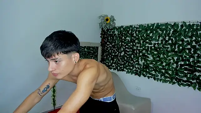 the_beby_guy (M twink) - Masturbate for😍5minute, daddy