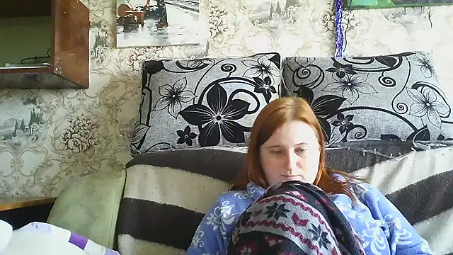 Alicia_love00 live cam on StripChat