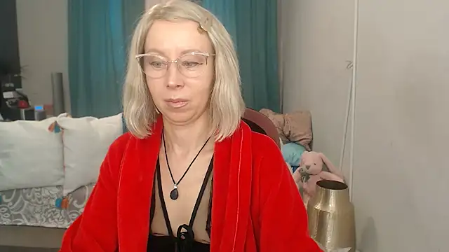 LuxuryNika