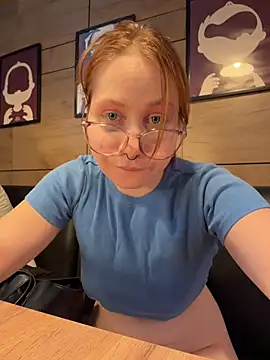 SlavicCandy webcam