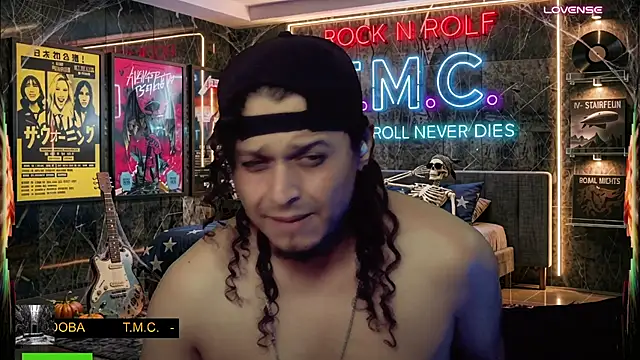 chino_roz live cam preview