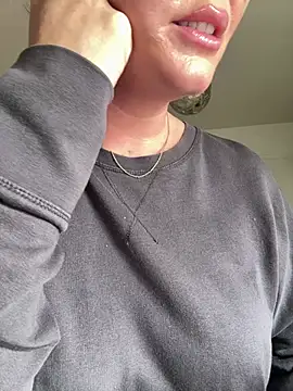 Jodi-Sands