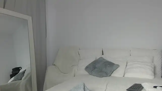 layla23a (F young) - Let me ride you like a naughty girl