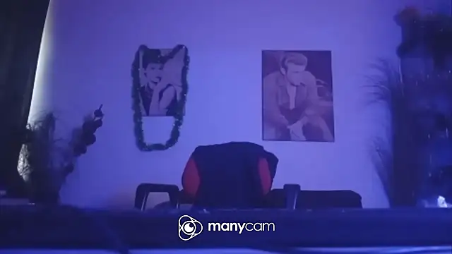 der_dino30 live sex cam