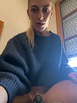 Bellalolahot
