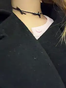 -NaughtyAngel-