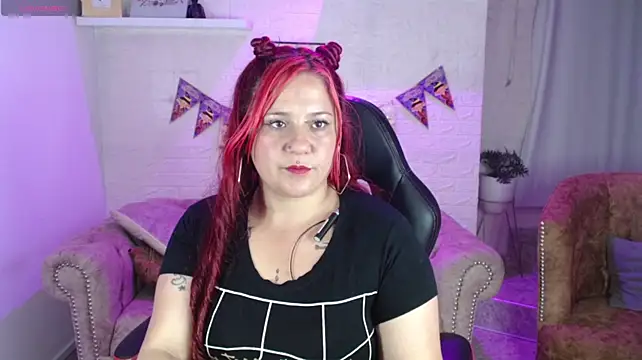 red_liia_tk