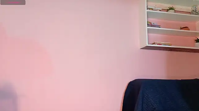 MiiaaVelvett__