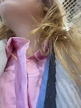 adelrich (F teen) - Show pusssy on public