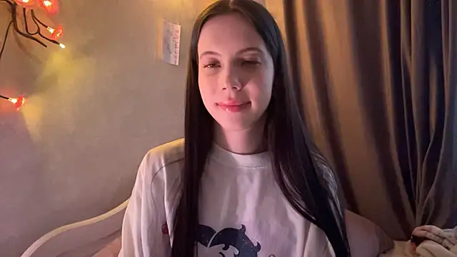 kamalaflurry (F teen) - Show my pretty panties close up <3