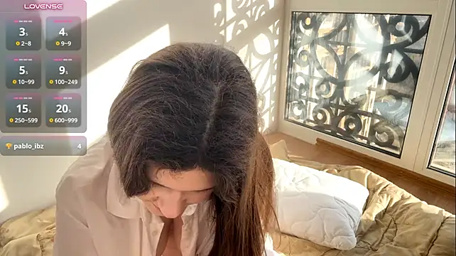 reathastebner (F young) - Wet my pussy before my cum