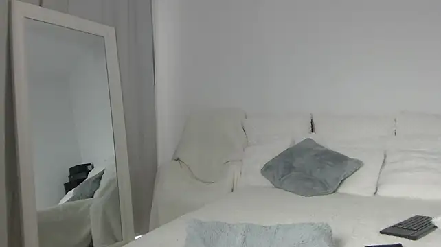 layla23a (F young) - Let me ride you like a naughty girl