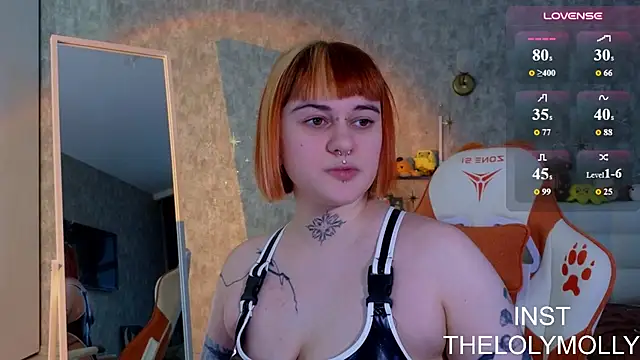 LolyMolli live cam on StripChat