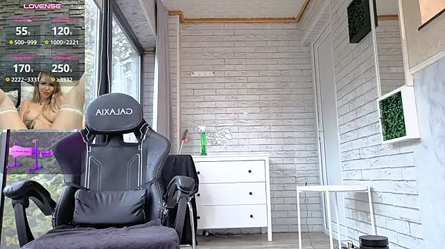 Megan_Ros