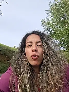 fabiolagg live cam on StripChat