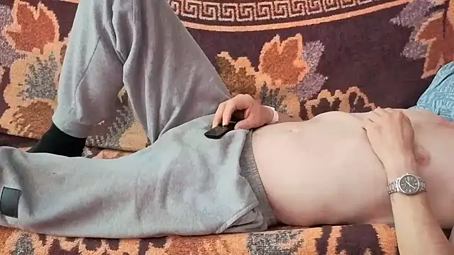 cumloverboyxx69