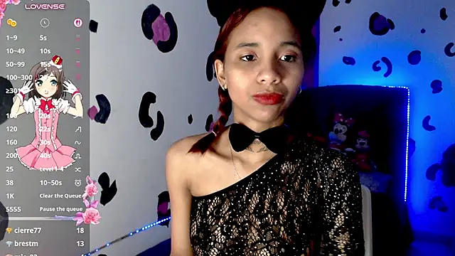 ivory_aiko live cam on StripChat