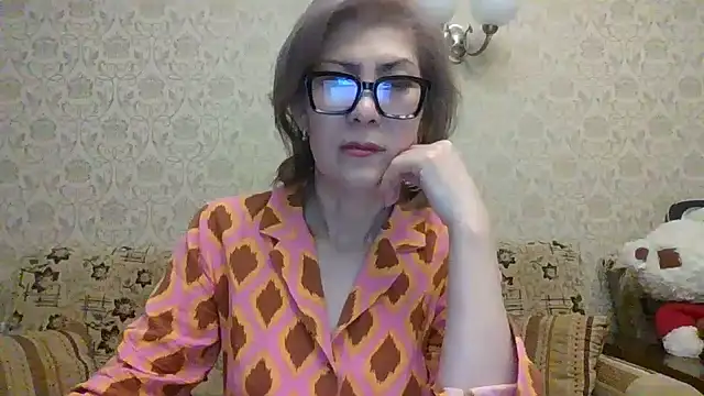 Elegant00Lady