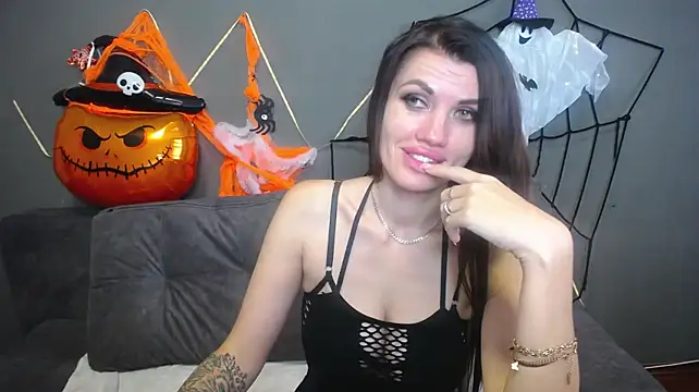 MilaLoona
