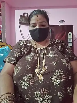 tamil_lathikaaa (F milf) - Nude show on dress