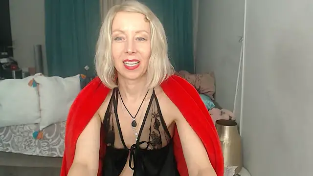 LuxuryNika