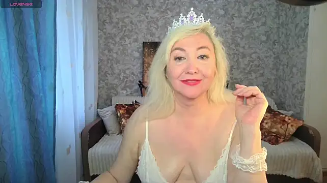LadyKriss live cam preview
