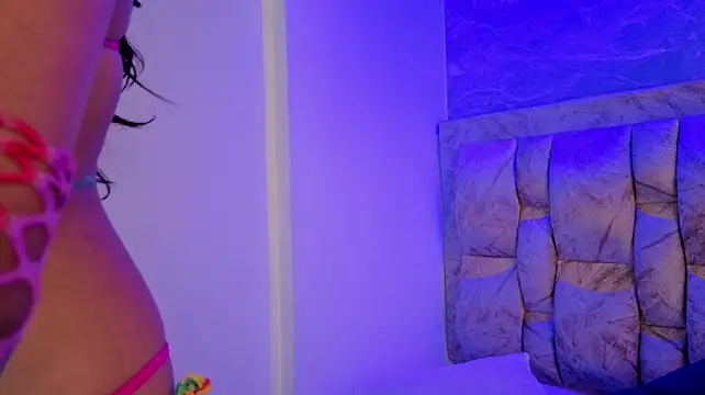 chloe_bluee_
