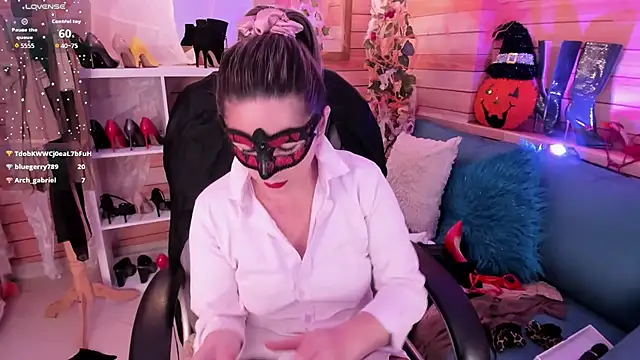 Victoria_collins_1