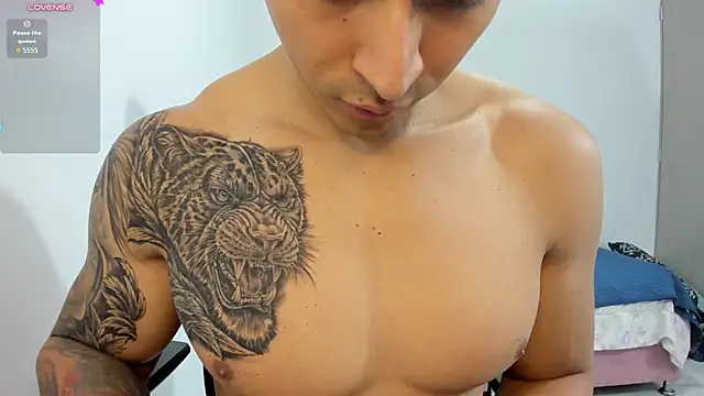 abu_dhabi_21 live cam on StripChat
