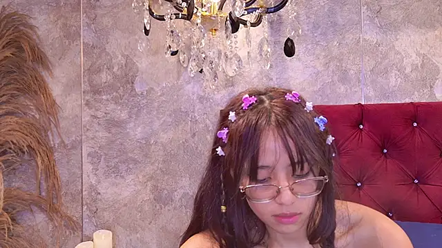 abril_collinz