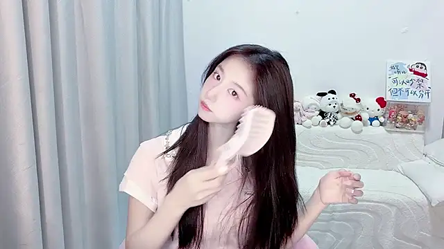 lucky-tt live cam on StripChat