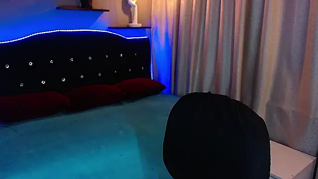 Haku_nayro