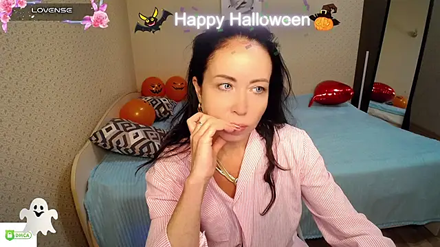 beautiful_moon3 live cam on StripChat
