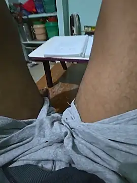 wyldman_69 (M twink) - Cum Naked Outdoor 🥵💦