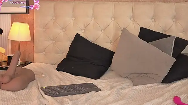 Isabella_cherry69